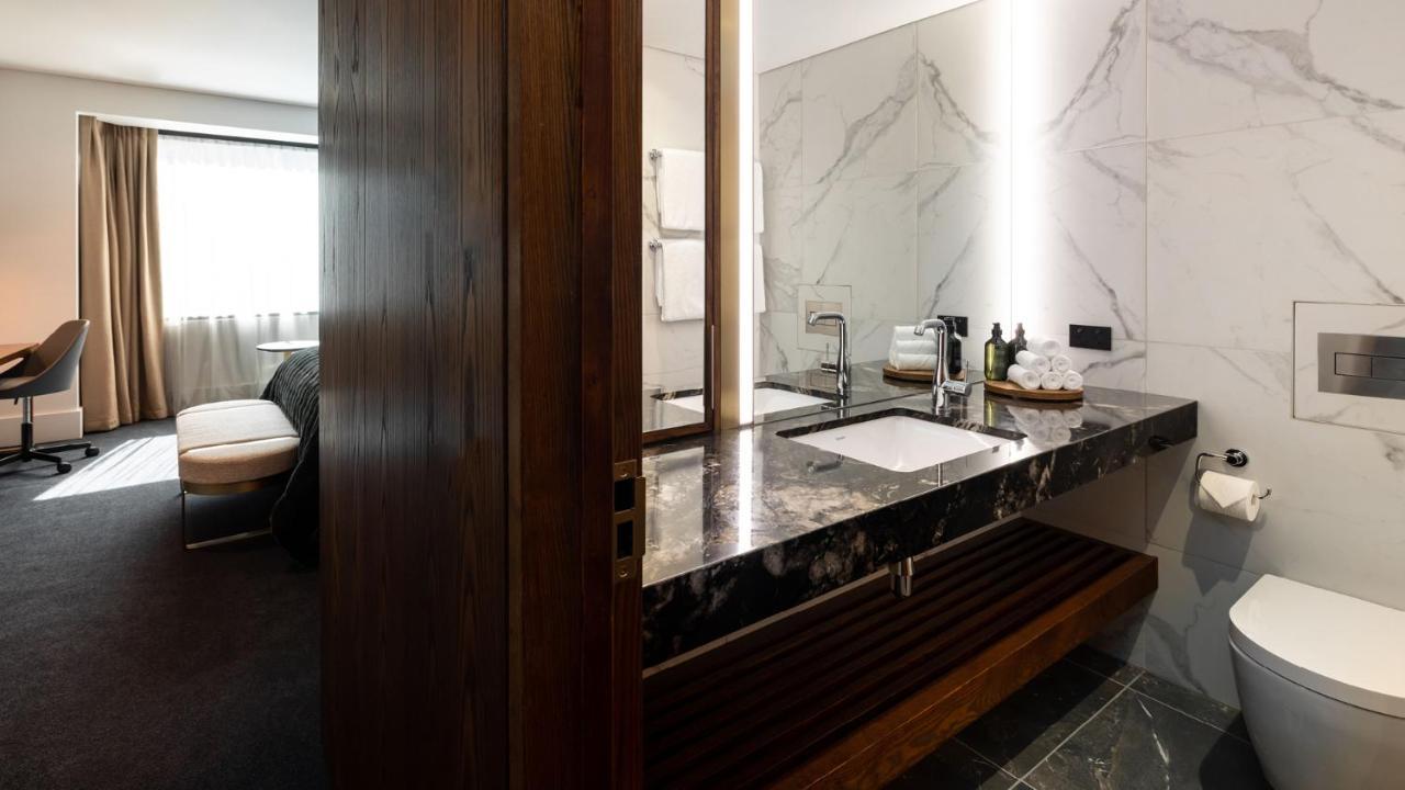 Horizon By Skycity Окленд Экстерьер фото Bathroom
